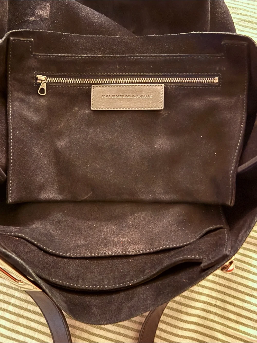 Balenciaga “Bazaar Shopper” tote (early-2000s)